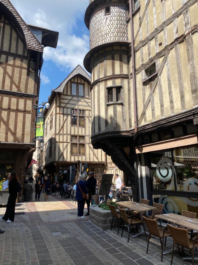 Coeur De Bouchon * Troyes